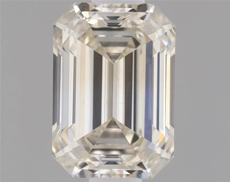 0.61ct Emerald Natural Diamond (Colour J, Clarity VVS2, Cut VG, IGI Certified)