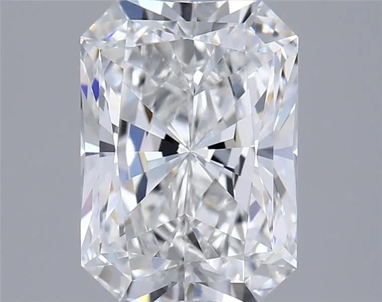1.60ct Radiant Lab Grown Diamond (Colour E, Clarity VVS1, IGI Certified)