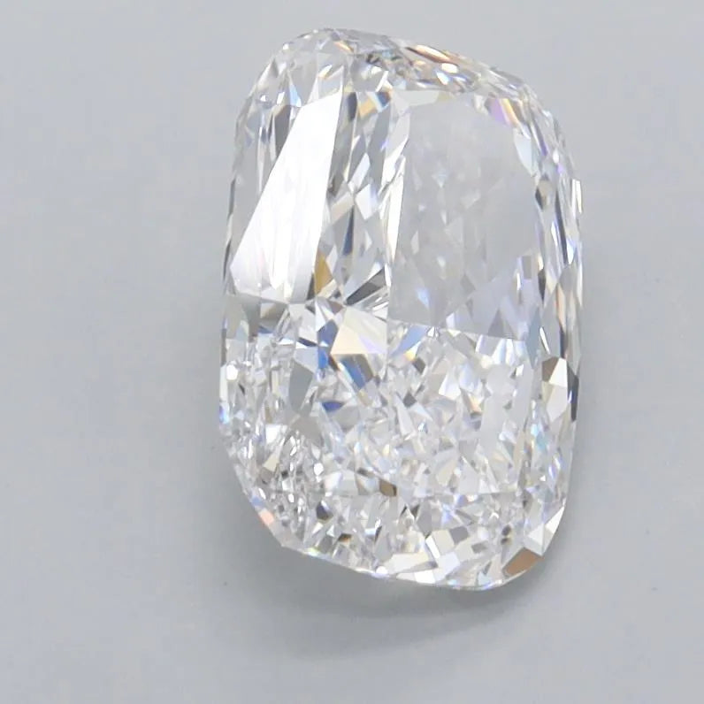 1.73ct Cushion modified Lab Grown Diamond (Colour D, Clarity FL, IGI Certified)