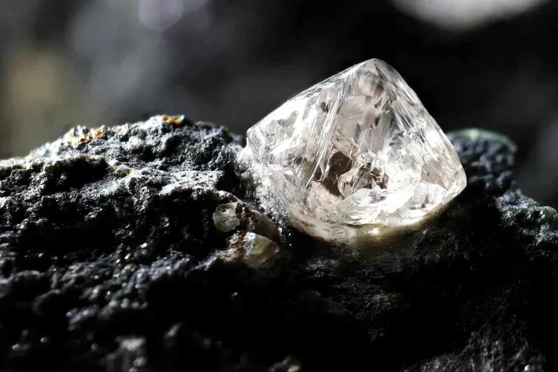 14 Amazing Facts About Diamonds