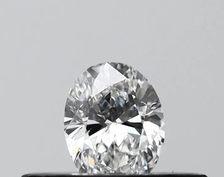0.21ct Oval Lab Grown Diamond (Colour D, Clarity VVS2, IGI Certified)