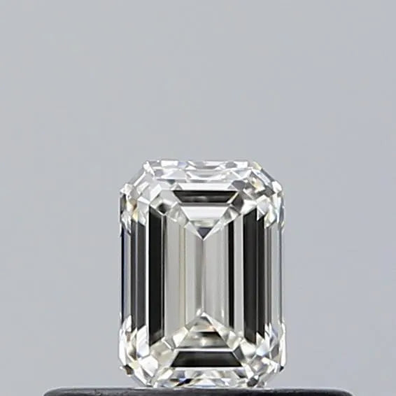 0.30ct Emerald Natural Diamond (Colour I, Clarity VVS2, GIA Certified)