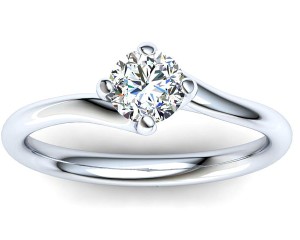 R040 Amy Diamond Solitaire