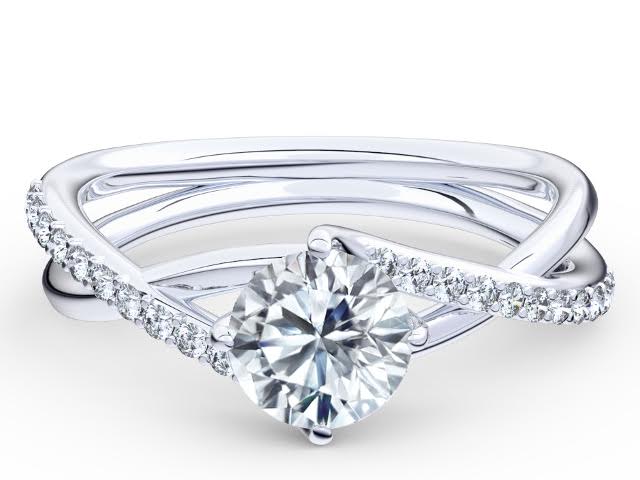 R141 Donna Diamond Engagement Ring