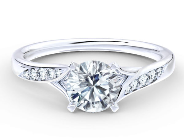 W031 Jamina Split Shank Diamond Ring.